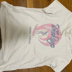 Abercrombie & Fitch White Graphic Tee